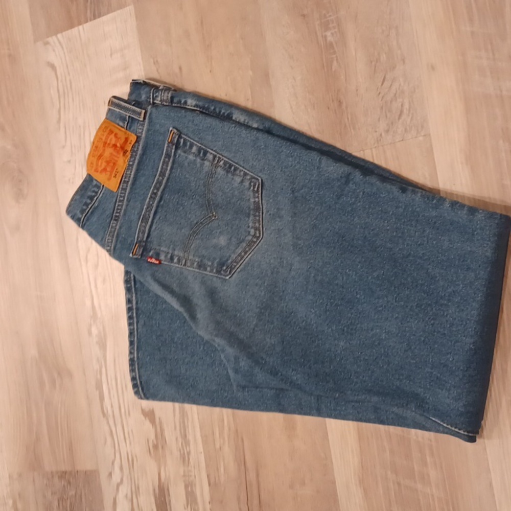 514 Levi new with tags